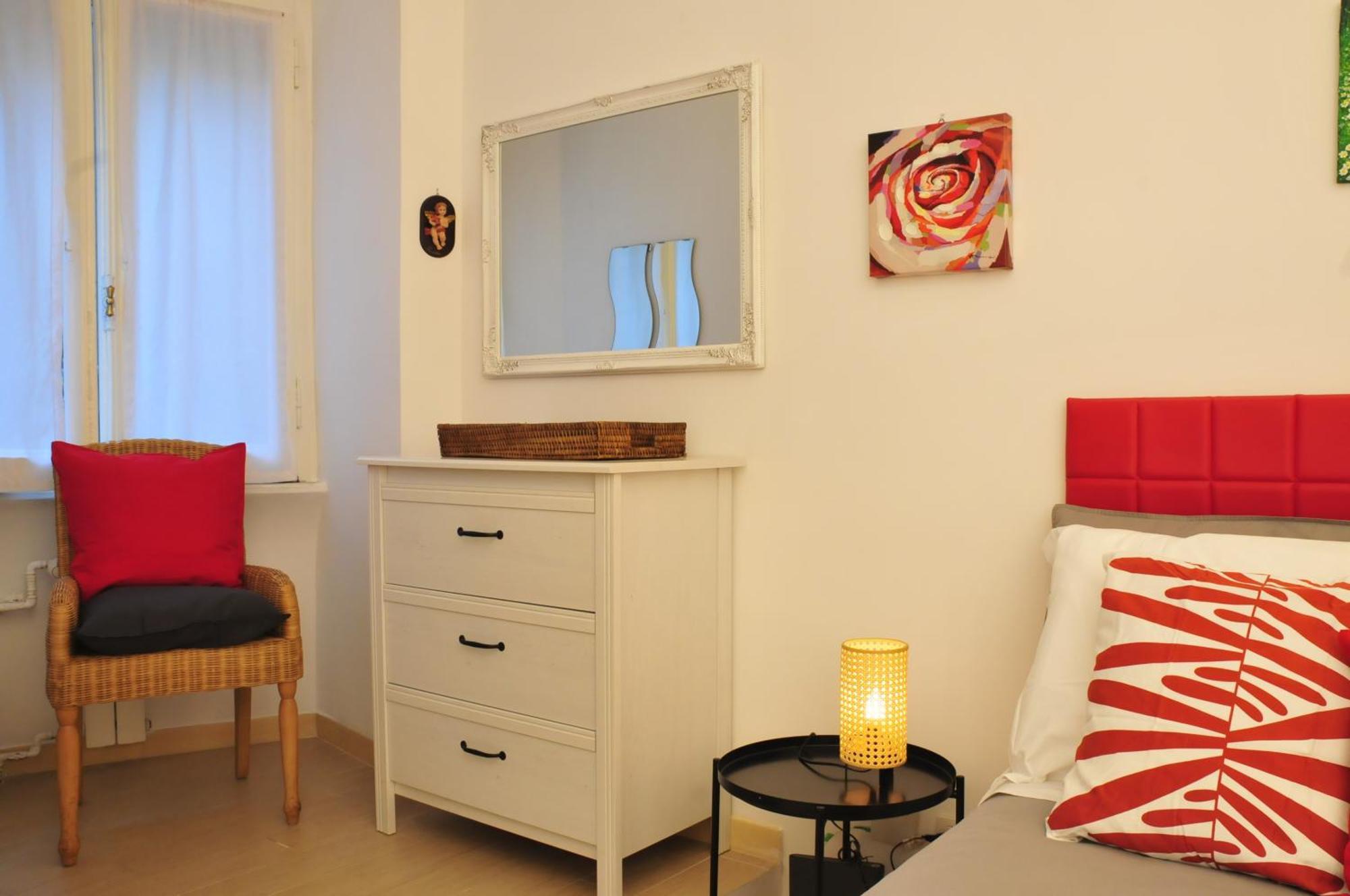 Cardinal - 2 Steps From Vatican & Ottaviano Metro Apartment