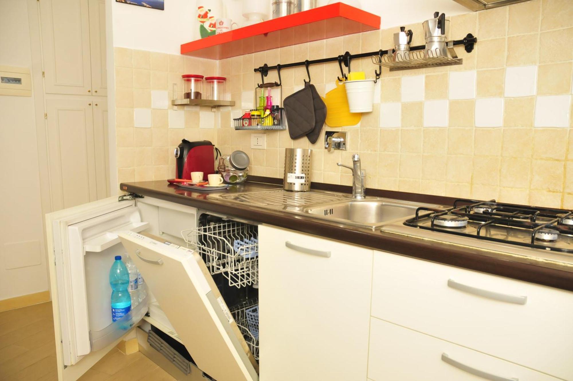 Apartamento Cardinal - 2 Steps From Vatican & Ottaviano Metro Roma